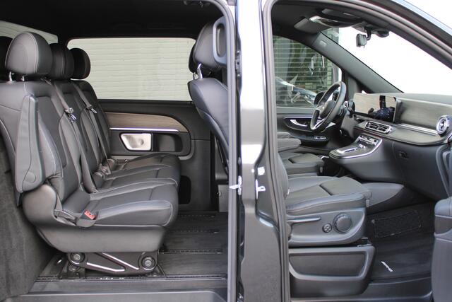 Mercedes-Benz V-KLASSE 300d / XXL / AMG / DC / 3.000 KM!! / 2x Elec Schuifdeur / Burmester / NIEUWSTAAT