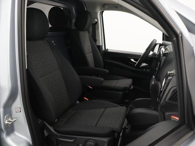 Mercedes-Benz VITO 119 CDI 190 PK L3 XL | Aut. | Luchtvering | Adaptive Cruise Control | 360 Camera | Afneembare Trekhaak | Parkeersensoren | Achteruitrijcamera | Navigatie | Stoel - Stoel