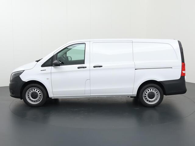 Mercedes-Benz VITO eVito Bestelwagen 66 kWh L2 | Navigatie | Parkeercamera | Stoelverwarming| Cruise Control