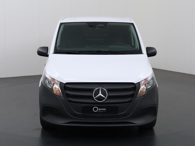 Mercedes-Benz VITO eVito 112 L2 60 kWh | Stoelverwarming | Apple Carplay | Achteruitrijcamera | Airco | LED Koplampen | Cruise Control | Dodehoekassistent |