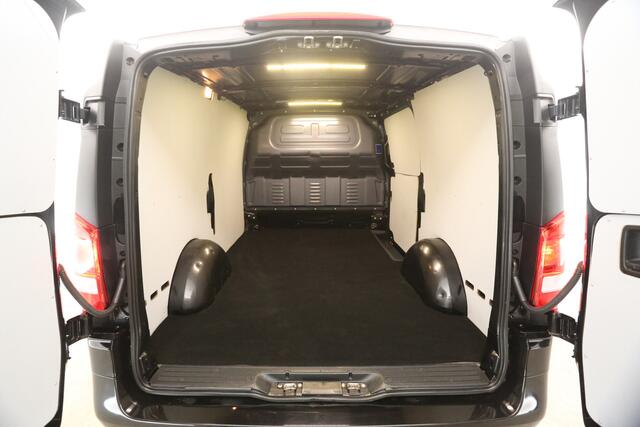 Mercedes-Benz VITO 114 CDI Lang Automaat Airco Cruise Camera Navigatie 3 Persoons Elektrpakket Trekhaak