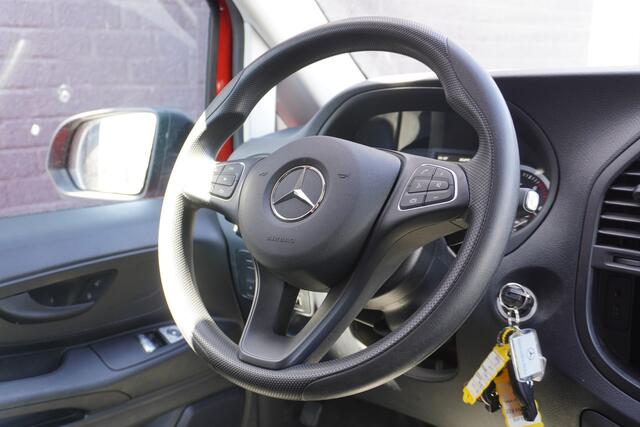 Mercedes-Benz VITO 114 CDI Lang Automaat EURO 6 - AC/Climate - Cruise - 2x Schuideur - ¤ 13.900,- Excl.