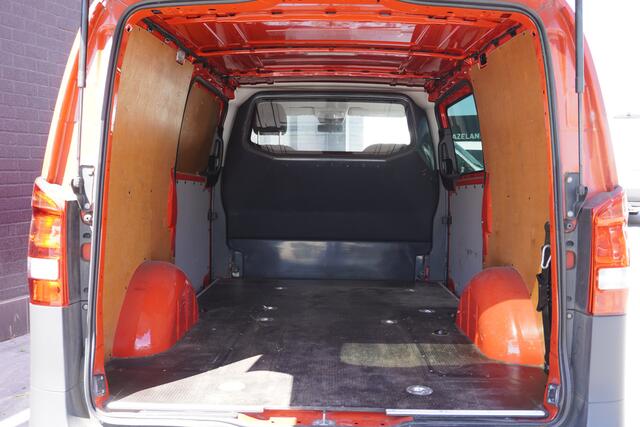 Mercedes-Benz VITO 114 CDI Lang Automaat EURO 6 - AC/Climate - Cruise - 2x Schuideur - ¤ 13.900,- Excl.