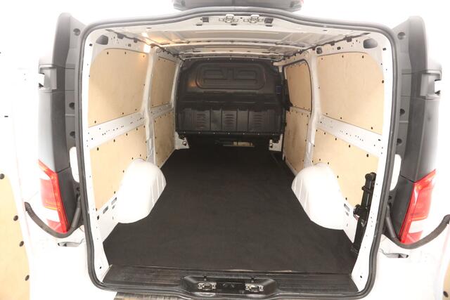 Mercedes-Benz VITO 114 CDI Lang Automaat Airco Camera Cruise Carplay Trekhaak 3 Persoons 16''LMV PDC