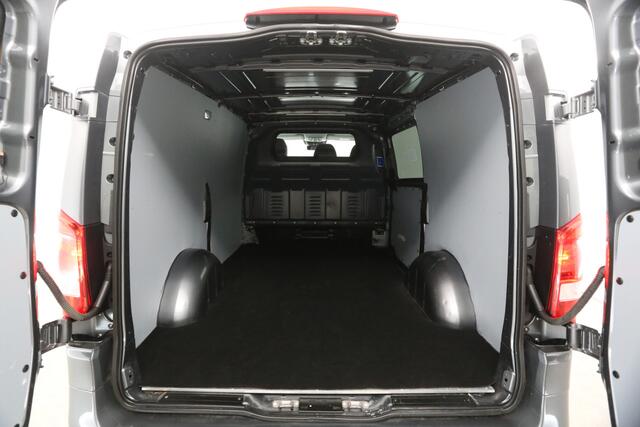 Mercedes-Benz VITO 114 CDI Lang Automaat Airco Camera Cruise Carplay PDC LED Navi 3 Persoons 17''LMV