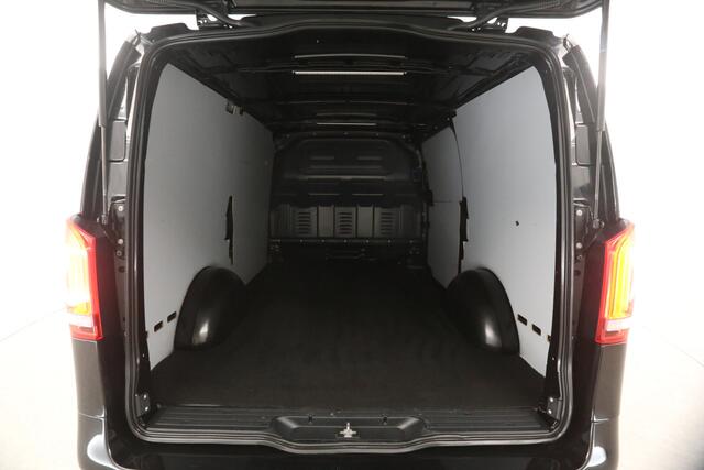 Mercedes-Benz VITO 119 CDI Lang 191PK Automaat Camera Cruise LED Airco Leder Navi Trekhaak 18"LMV 3 Persoons PDC