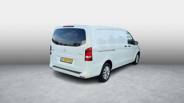 Mercedes-Benz VITO 111 CDI Functional Lang Navigatie 1e Eigenaar Volledig Dealer Onderhouden