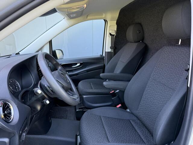 Mercedes-Benz VITO 114 CDI L2 Lang AUTOMAAT | Achteruitrijcamera | 2 zits | Cruise Control | Airco | Navigatie | Bijrijdersstoel | Achterklep |