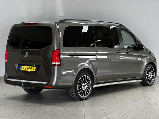 Mercedes-Benz VITO 114 CDI Lang DC Comfort Lease Edition/ Automaat!/ Trekhaak/ 2X Schuifdeur/ 19'' LMV/ Camera/ LED koplampen/ Navi/ Clima/ Cruise/ Elek. pakket/ Bluetooth/ Armsteun/ Multi. Sportstuur/ PDC V+A/ Extra getint glas.