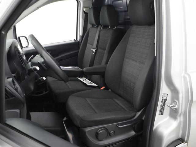 Mercedes-Benz VITO 114 CDI Aut. | Lang L2 | Climate Control | Trekhaak | LM Velgen | 3-zits | LED | Cruise Control | Certified