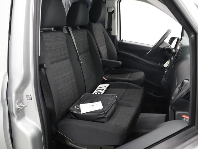 Mercedes-Benz VITO 114 CDI Aut. | Lang L2 | Climate Control | Trekhaak | LM Velgen | 3-zits | LED | Cruise Control | Certified