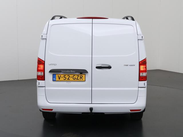 Mercedes-Benz VITO 116 CDI | L2 LANG | AUT. | CAMERA | ILS LED LAMPEN | CRUISE CONTROL | 2500KG TREKHAAK | STOELVERWARMING | BETIMMERDE LAADRUIMTE | APPLE CARPLAY - ANDROID AUTO | 3-ZITS | STANDKACHEL | CERTIFIED