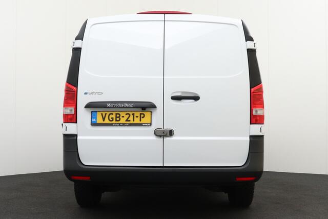 Mercedes-Benz VITO eVito Lang 41 kWh Camera Stoelverwarming Airco