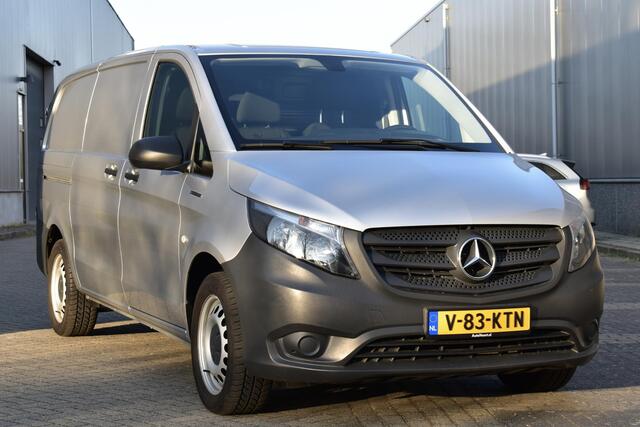 Mercedes-Benz VITO eVito Lang Launch 41kWh 22000KM 2020 Stoelvw/Navi/Camera zeer nette staat