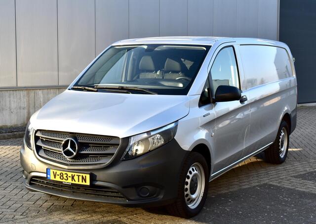 Mercedes-Benz VITO eVito Lang Launch 41kWh 22000KM 2020 Stoelvw/Navi/Camera zeer nette staat