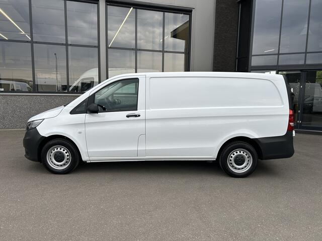 Mercedes-Benz VITO 114 CDI Lang / Trekhaak / Camera / Navigatie / Cruise control / Airco / Euro6 / Achterdeuren