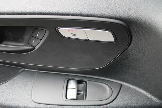 Mercedes-Benz VITO eVito / Lang / 66 kWh / Navi / Led-Xenon / Camera / Apple Carplay / 284 km Actieradius / NIEUWSTAAT