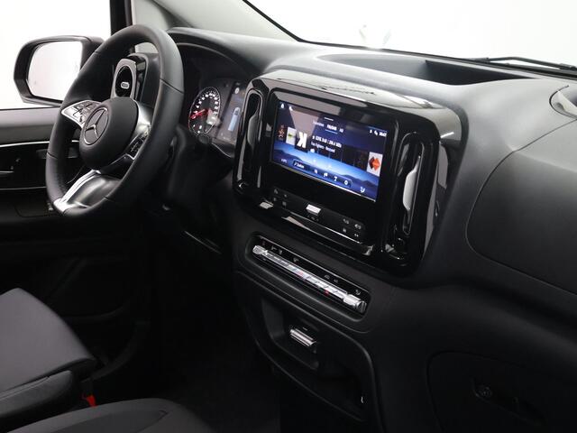 Mercedes-Benz VITO 116 CDI | Aut. | XL L3 | Pro | EDITION | 19" LM VELGEN | SPOILERPAKKET | TREEPLANKEN | Automaat | Parkeercamera | Distronic | 2500Kg Ahw | Dubbele schuifdeuren | Nieuw