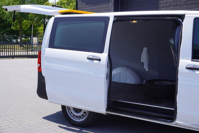 Mercedes-Benz VITO 116 CDI Lang Automaat EURO 6 - AC/Climate - Cruise - Camera - ¤15.950,- Excl.