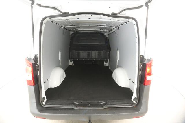 Mercedes-Benz VITO 114 CDI Lang Automaat Airco Cruise Trekhaak 3 Persoons Elektrpakket Stoelverwarming