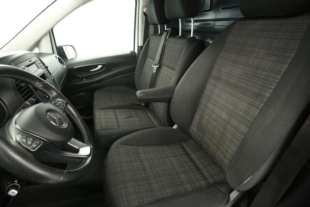 Mercedes-Benz VITO 114 CDI Lang Automaat Airco Cruise Trekhaak 3 Persoons Elektrpakket Stoelverwarming