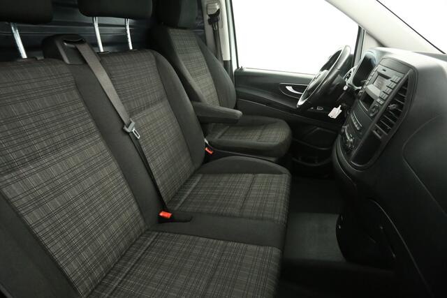 Mercedes-Benz VITO 114 CDI Lang Automaat Airco Cruise Trekhaak 3 Persoons Elektrpakket Stoelverwarming