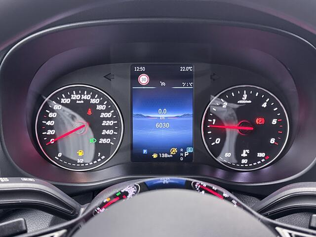 Mercedes-Benz VITO 116 Lang Trekhaak LED Achteruitrijcamera Betimmering Cruise Control