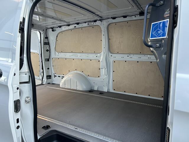 Mercedes-Benz VITO 116 CDI Extra lang / Automaat / Airco / Navigatie / Camera / Parkeersensoren / Cruise control / 270 Graden achterdeuren