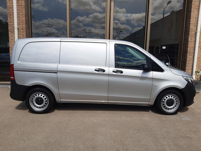 Mercedes-Benz VITO 114 CDI Autm. L&R Schuifdeur Navi Camera Airco Cruise Werkplaats inrichting