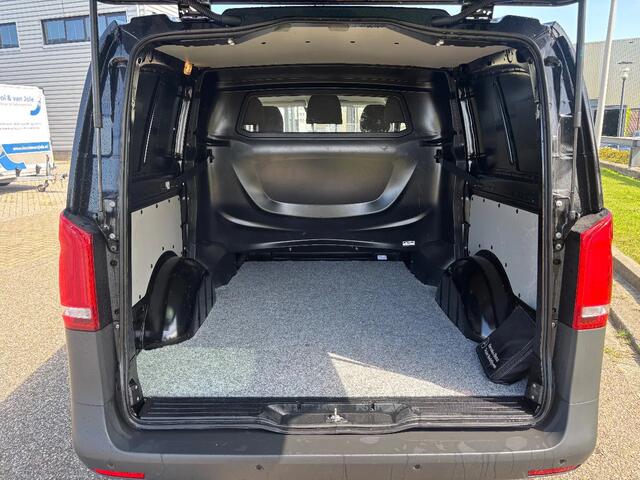 Mercedes-Benz VITO 114CDI L2H1 Dubbelcabine Automaat Airco Navi Led/Xenon Cruisecontrol