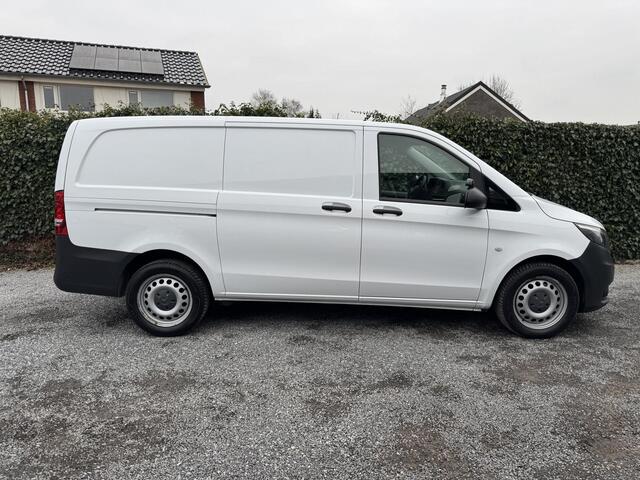 Mercedes-Benz VITO 114 CDI Lang Automaat | Navi | Camera | Airco | Cruise Control | PDC | Elekt. Ramen | Dealer onderhouden | 1e eigenaar! | APK tot 07-11-2025!
