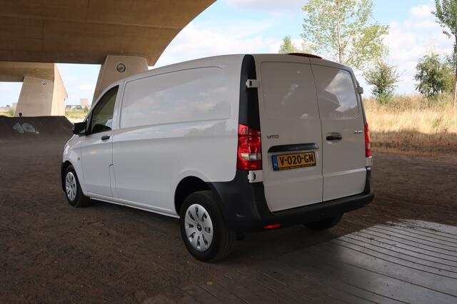 Mercedes-Benz VITO 111 CDI Functional L1, Drie zits