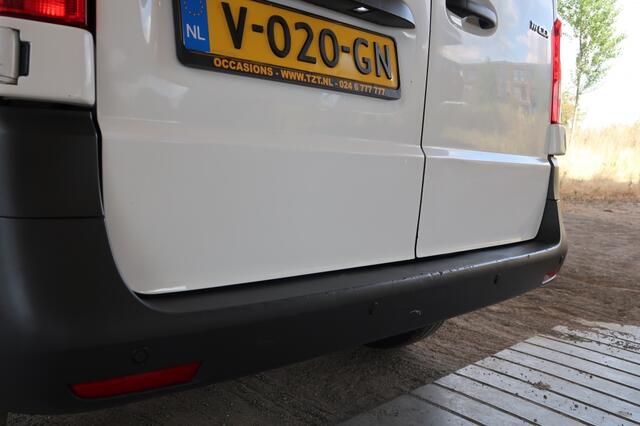Mercedes-Benz VITO 111 CDI Functional L1, Drie zits