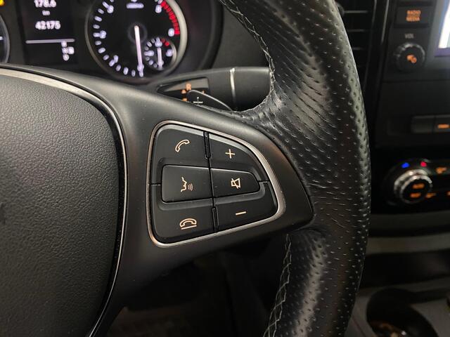 Mercedes-Benz VITO 116 CDI Lang 160PK Autom LED Koplamen 19 Inch AMG Velgen Camera ACC Standkachel Climate Control Trekhaak