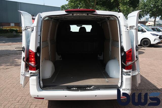 Mercedes-Benz VITO 116 CDI L3 Navi / PDC / Cruise / Camera / 270 deuren / Automaat / 2024