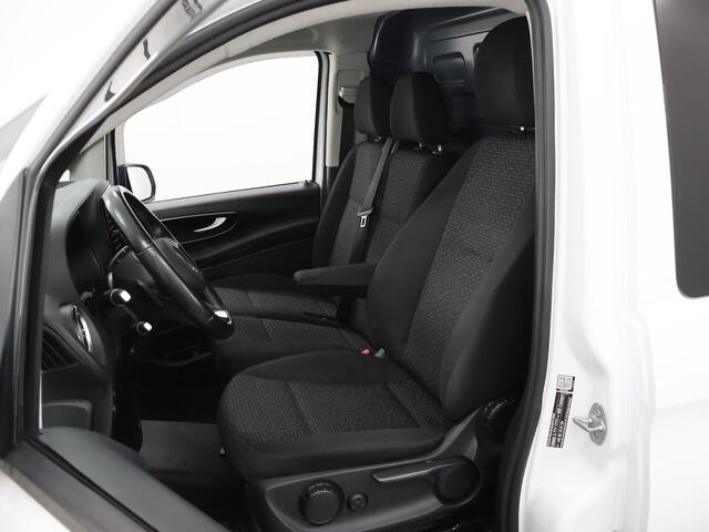 Mercedes-Benz VITO 114 CDI | Aut. | XL L3 | | Parkeercamera | Bluetooth | Stoelverwarming | Cruise Control | Trekhaak | Glasslook panelen | Distronic Plus | LM Velgen | Certified