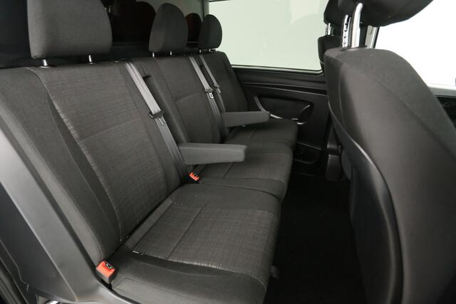 Mercedes-Benz VITO 114 CDI Lang | Automaat | DC | 5-Zits | Airco | Camera | Cruise | Carplay | PDC | Trekhaak | 17"LMV