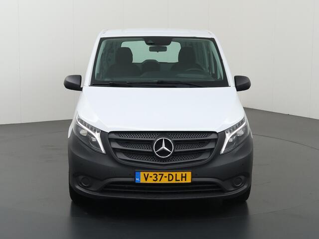 Mercedes-Benz VITO 116 CDI Extra Lang | Dubbel Cabine ¤57.995,- | Sidebars | LED | Trekhaak |