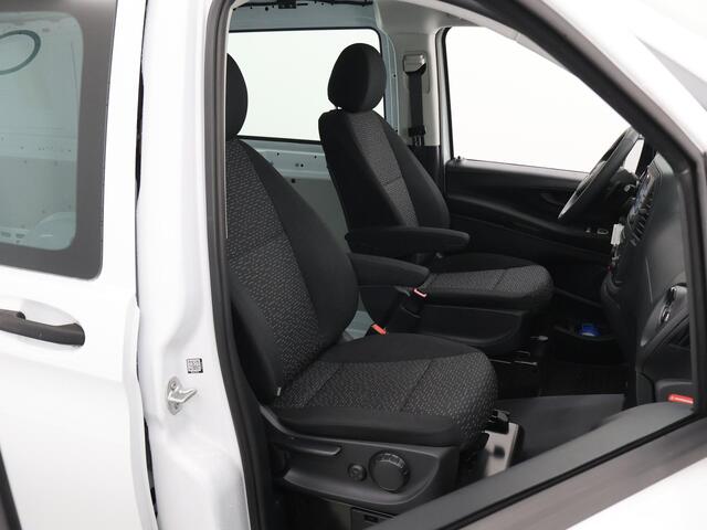 Mercedes-Benz VITO 116 CDI Extra Lang | Dubbel Cabine ¤57.995,- | Sidebars | LED | Trekhaak |