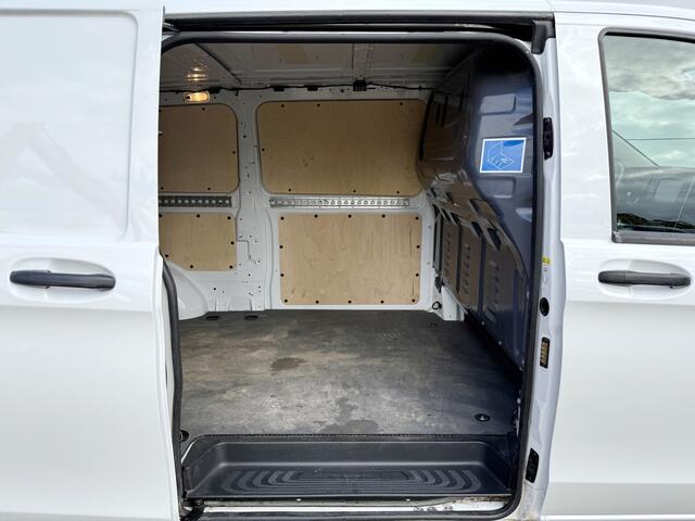 Mercedes-Benz VITO 114 2.1 CDI Automaat L3H1 Adaptieve Cruise Control Climate Control Carplay Parkeersensoren voor achter