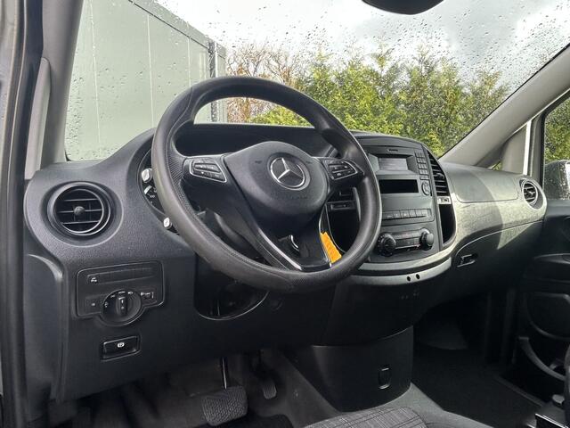 Mercedes-Benz VITO 114 CDI 136 PK AUTOMAAT / L2H1 / 1e EIG. / TREKHAAK / AIRCO / CRUISE / BLUETOOTH / PDC