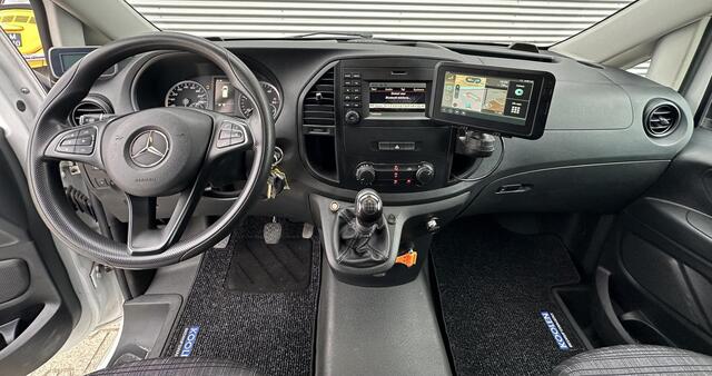 Mercedes-Benz VITO 111 CDI Lang Airco Trekhaak in supermooie goede staat. TOPBUS