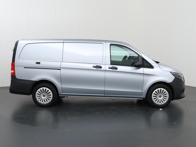 Mercedes-Benz VITO 116 CDI L2 PRO Automaat | 2500 KG TREKHAAK AHW | STOELVERWARMING | PARKEERCAMERA | DODEHOEKASSISTENT | SPOORASSISTENT | BIJRIJDERSBANK | METALLIC