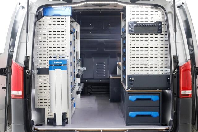 Mercedes-Benz VITO 114 CDI 136pk Compact 9G Automaat 2x Schuifdeur/LED/Camera/Inrichting 05-2022