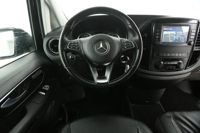 Mercedes-Benz VITO 114 CDI Lang | Aut. | Adap. Cruise | Camera | Clima | 3-Zits | Trekh. | Carplay | Parkeersens. | Stoelverw.