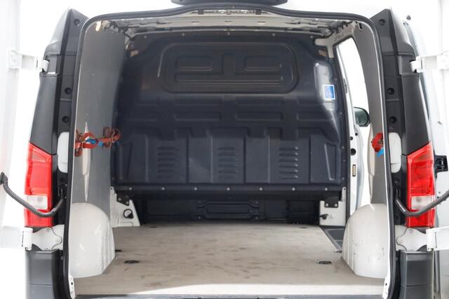 Mercedes-Benz VITO 110 CDI 102pk RWD Lang Airco/Navi/Camera 08-2022