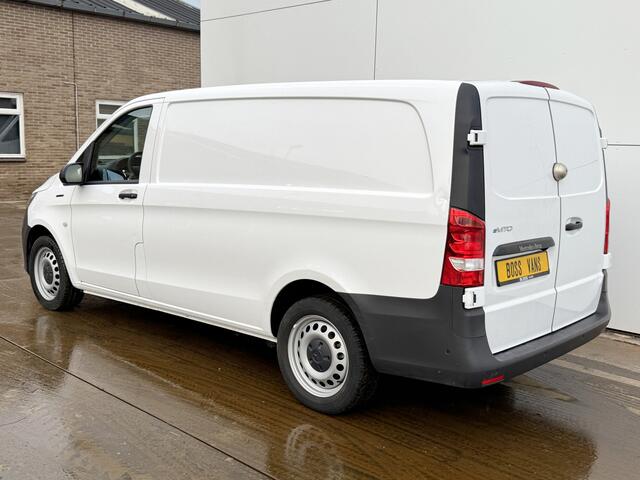 Mercedes-Benz VITO eVito 112 Elektrisch 66kWh 280km WLTP Snelladen Climate Control Camera Parkeersensoren voor achter Stoelverwarming