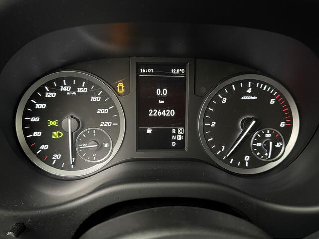 Mercedes-Benz VITO 7G-Tronic Automaat Lang Dubbele Cabine | Led | Leder | Navigatie | Camera | 2xSchuifdeur | Privacyglass