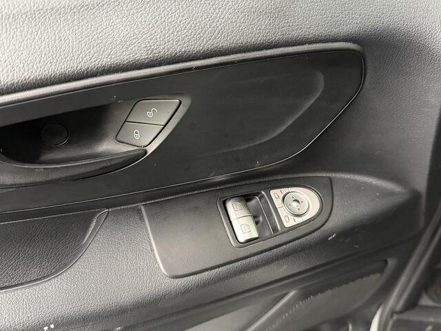Mercedes-Benz VITO 111CDI Lang | Imperiaal | Trekhaak | Navigatie | Camera | Airco | Cruise | Betimmering