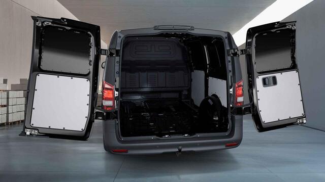 Mercedes-Benz VITO 114 CDI L2 Pro NAVI CARPLAY ANDROID AUTO TREKHAAK 2500KG ALARM SCM3